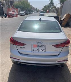 هیوندای ئەلەنترا